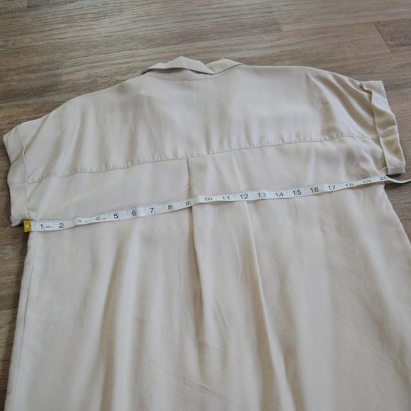 NWT Kensie Beige Cream Button Up Front Flowy Cap Sleeve Size Small - Picture 5 of 5
